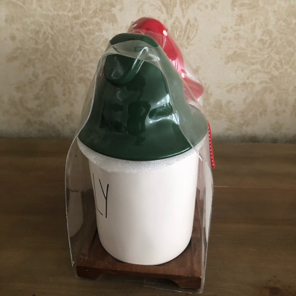 NWOT Rae Dunn Christmas canisters - Picture 3 of 10